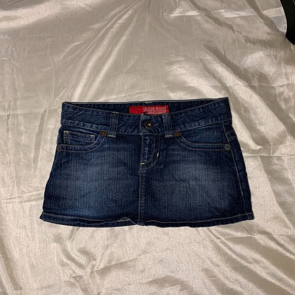 Guess Jeans Skirt 10'' - Picture 3 of 5
